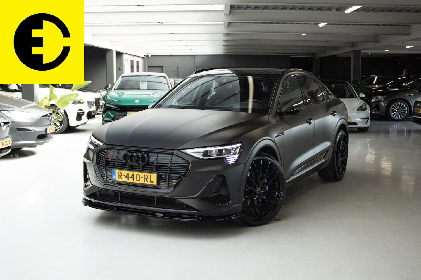 Audi e-tron Sportback - 55 quattro S edition 95 kWh | 92,7% SOH | Grijze Wrap | Stoelverwarming | Incl.BTW - AutoWereld.nl