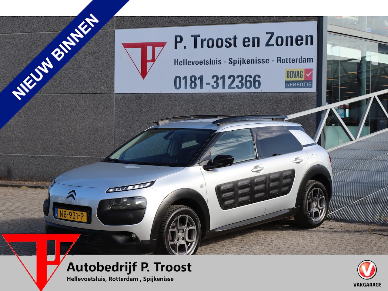 Citroën C4 Cactus - 1.2 PureTech Shine Achteruitrijcamera/Parkeersensoren achter/Airco/Navigatie/Bluetooth - AutoWereld.nl