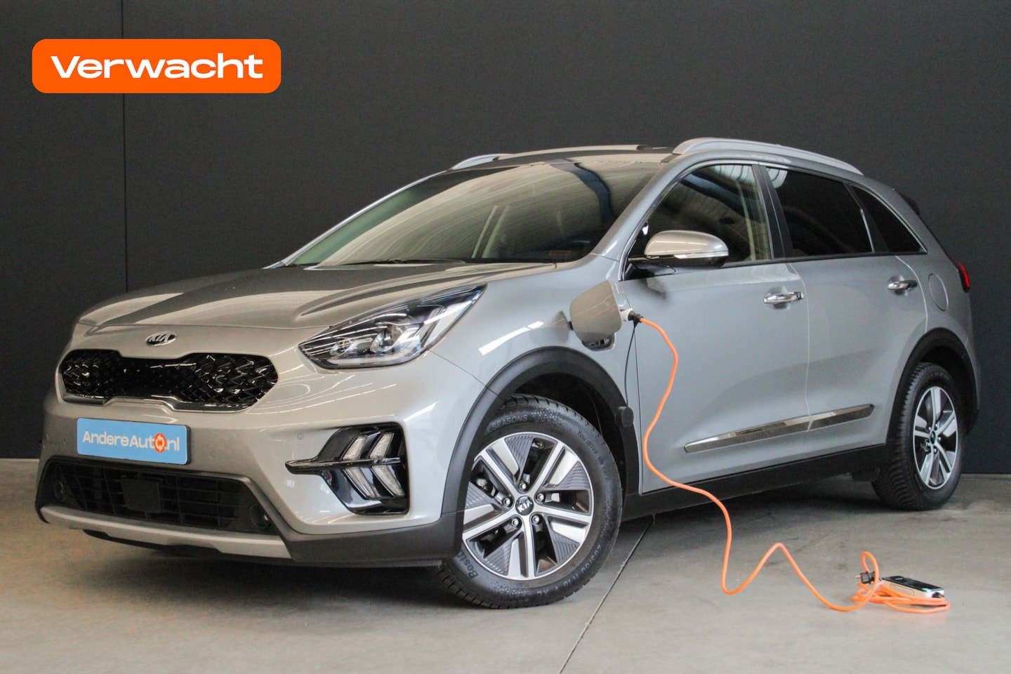 Kia Niro - 1.6 GDi PHEV ExecutiveLine |dealer onderhouden|schuifdak|leder|stoel ventilatie| - AutoWereld.nl