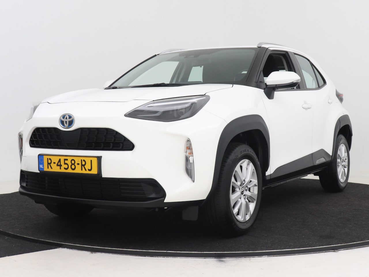 Toyota Yaris Cross - 1.5 Hybrid Active 1.5 Hybrid Active - AutoWereld.nl