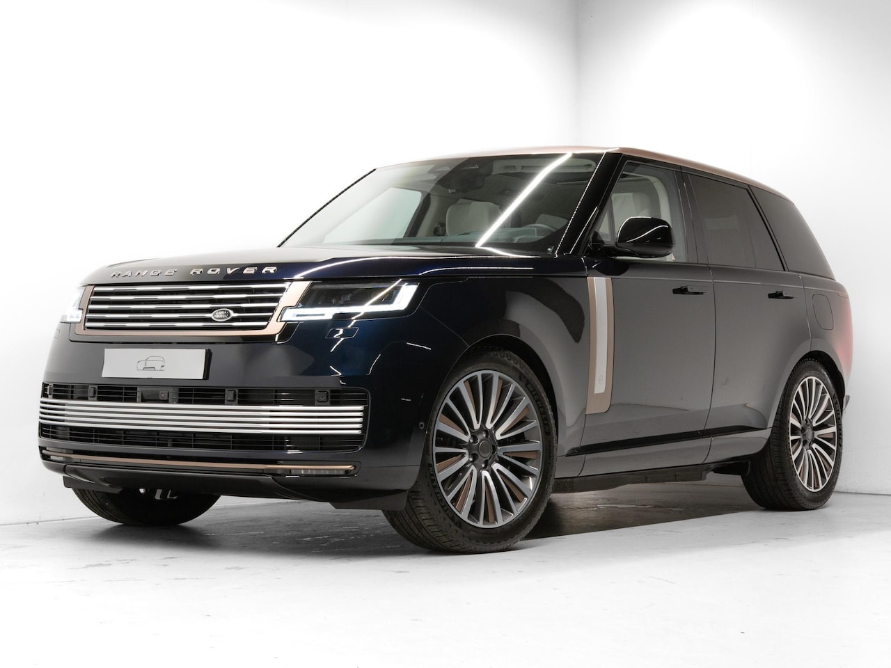 Land Rover Range Rover - 3.0 P550e SV PHEV Incl Coating - AutoWereld.nl