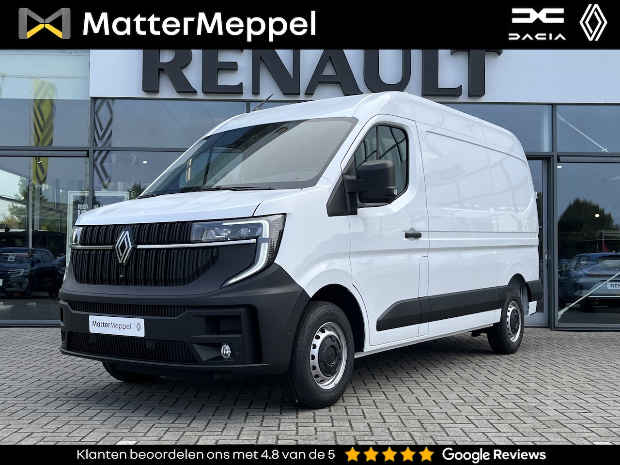 Renault Master - T35 2.0 dCi 150 L2H2 Advance | BPM VRIJ!! | Trekhaak | Navigatie | Camera + Parkeersensore - AutoWereld.nl