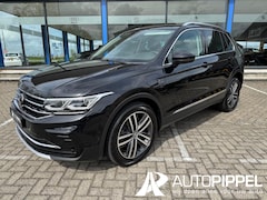 Volkswagen Tiguan - 1.4 TSI eHybrid Elegance | IQ.light | Trekhaak | App-conn. | AURcamera | LMV19" | 1e eig