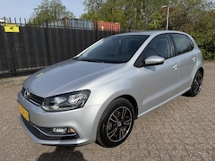 Volkswagen Polo - 1.2 TSI Comfortline Airco/Cruise/Multimedia