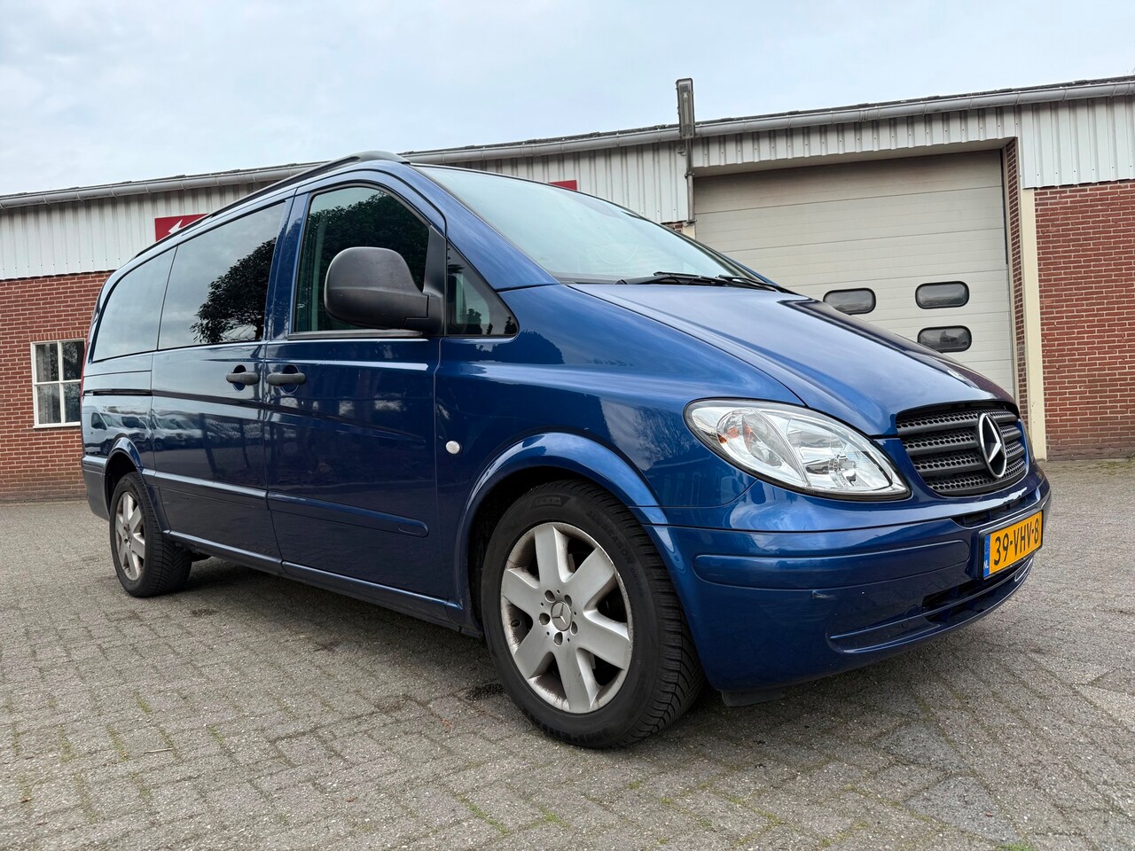 Mercedes-Benz Vito - 115 CDI 320 Lang DC luxe automaat cruise airco - AutoWereld.nl