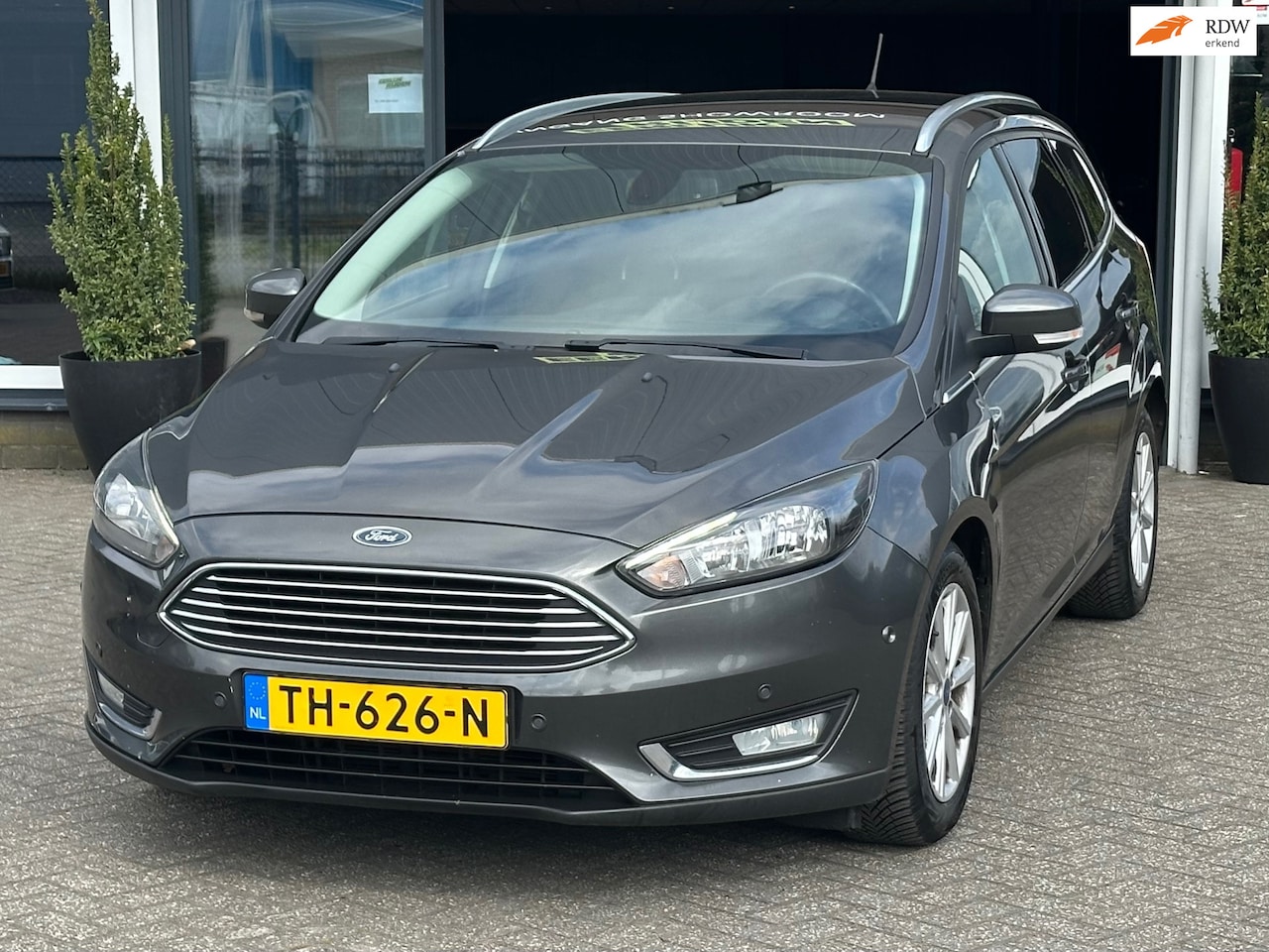 Ford Focus Wagon - 1.0 Titanium - Distributie Vervangen ! - AutoWereld.nl