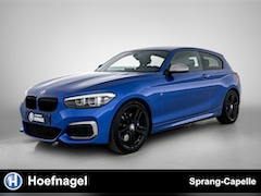 BMW 1-serie - M140i xDrive Edition Shadow | Harman/Kardon | Stoelverwarming | Memory Stoelen | Leder