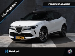 Alfa Romeo Junior - Ibrida Sport Speciale 1.2 Turbo Hybrid 145pk Automaat SCHUIF-DAK | ADAPT. CC | DODE HOEK |
