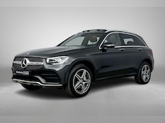 Mercedes-Benz GLC-klasse - GLC 300e Automaat 4MATIC Business Solution AMG | Spiegelpakket | Panoramadak | Sfeerverlic