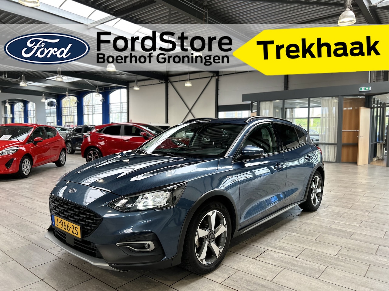 Ford Focus - EcoBoost Hybrid 125pk Active | Trekhaak | Camera | Winterpack | Cruise | All-season banden - AutoWereld.nl
