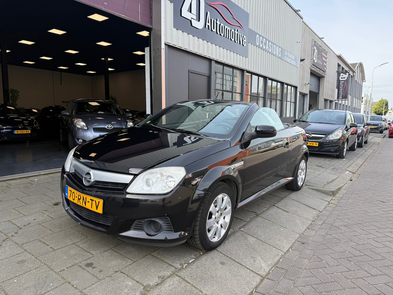 Opel Tigra TwinTop - 1.8-16V Cosmo 1.8-16V Cosmo - AutoWereld.nl