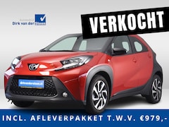 Toyota Aygo X - 1.0 VVT-i S-CVT Pulse | Stoelverwarming | Grootlichtassistent | Apple CarPlay/ Android Aut