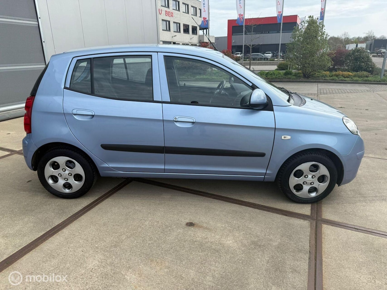 Kia Picanto - 1.0 X-tra AIRCO - AutoWereld.nl