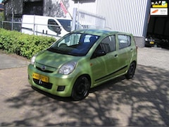 Daihatsu Cuore - 1.0 Trend nap pas stuurbekr nieuwe apk