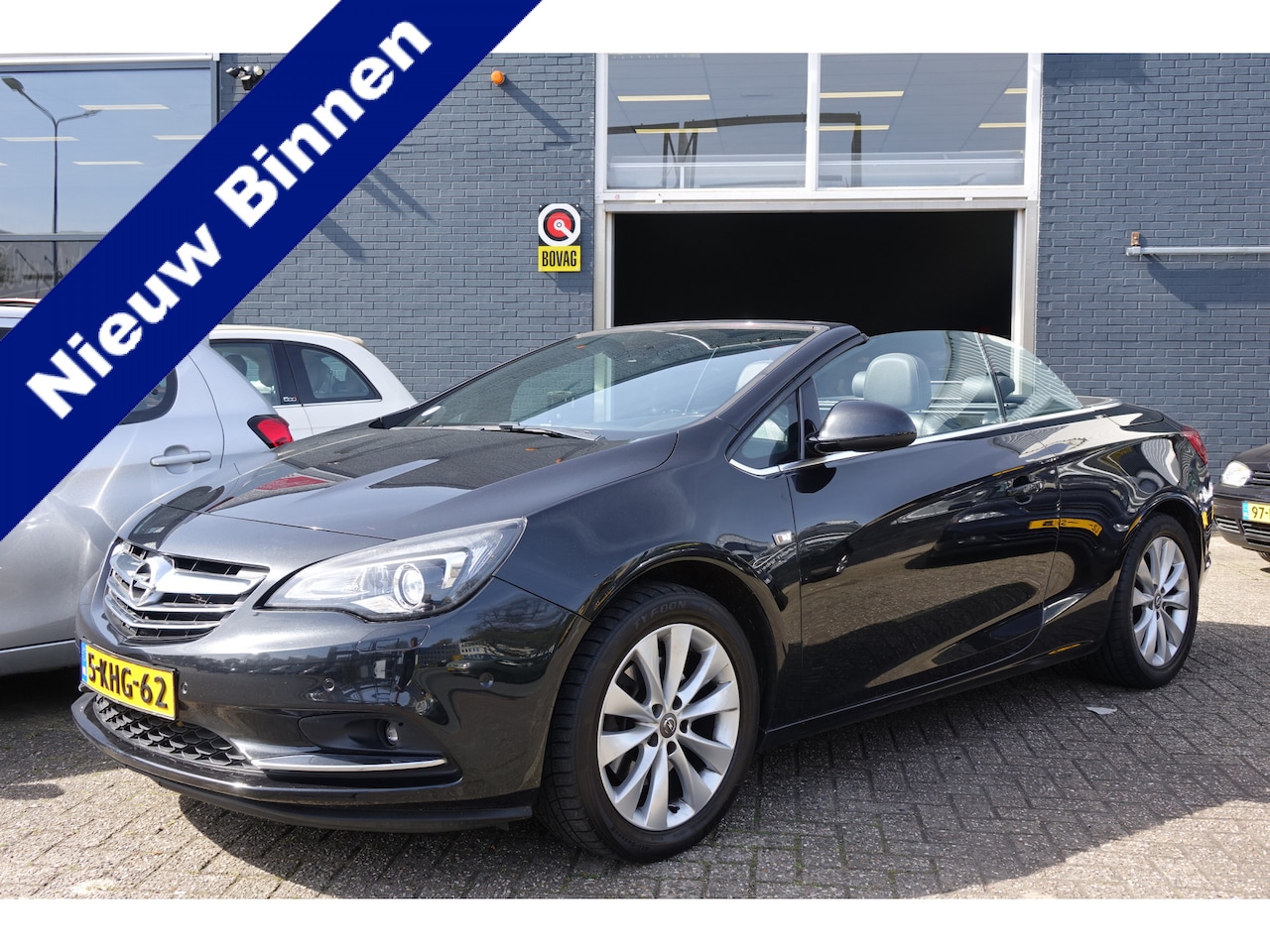 Opel Cascada - 1.4 Turbo ecoFLEX Cosmo 1.4 Turbo ecoFLEX Cosmo, zwart metallic, zwart leder, navi, PDC, prachtige auto! - AutoWereld.nl