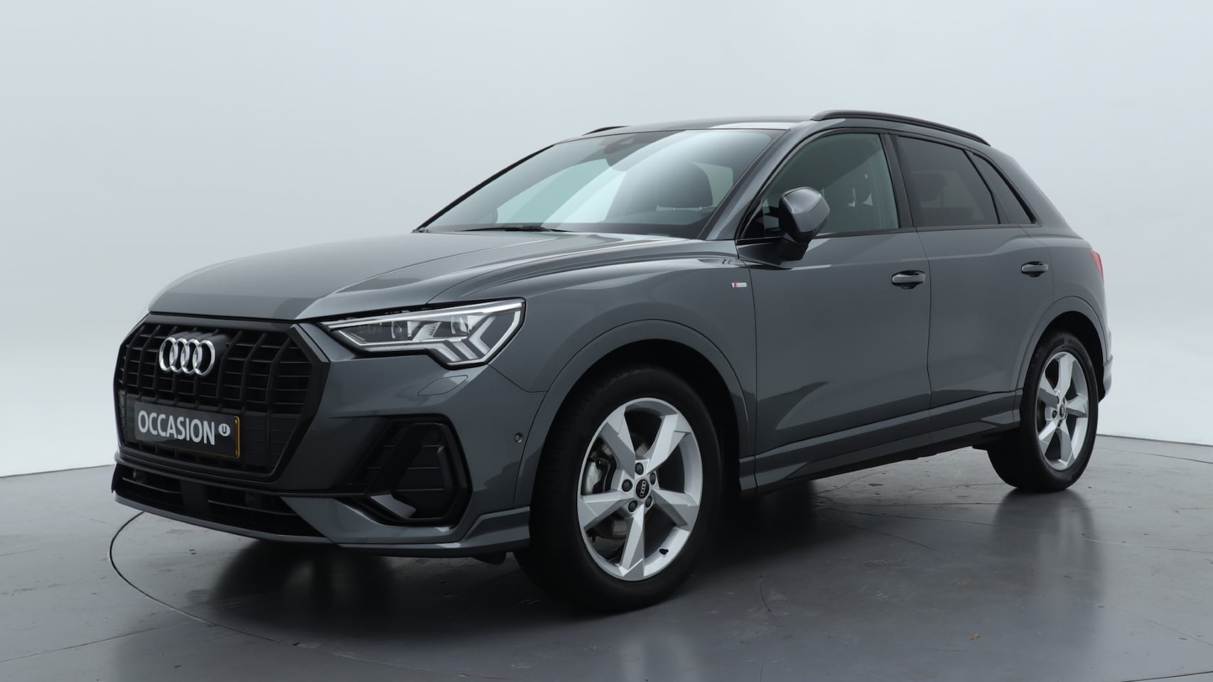 Audi Q3 - 35 TFSI S edition Competition | Adaptive cruise | Comfort sleutel | Stoelverwarming | 19"L - AutoWereld.nl