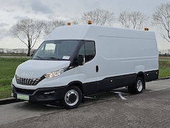 Iveco Daily - 35C18 3.0L L4H2 Dubbellucht Automaat Navi Clima Trekhaak