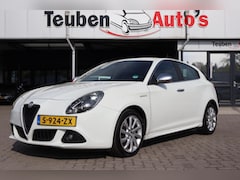 Alfa Romeo Giulietta - 1.4 T Business | Automaat | Stoelverwarming | Sportinterieur