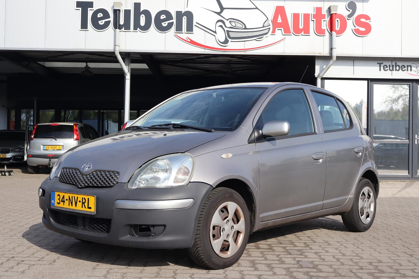 Toyota Yaris - 1.0 VVT-i Sol | 5 deurs | Elektrisch pakket | Zie foto's - AutoWereld.nl