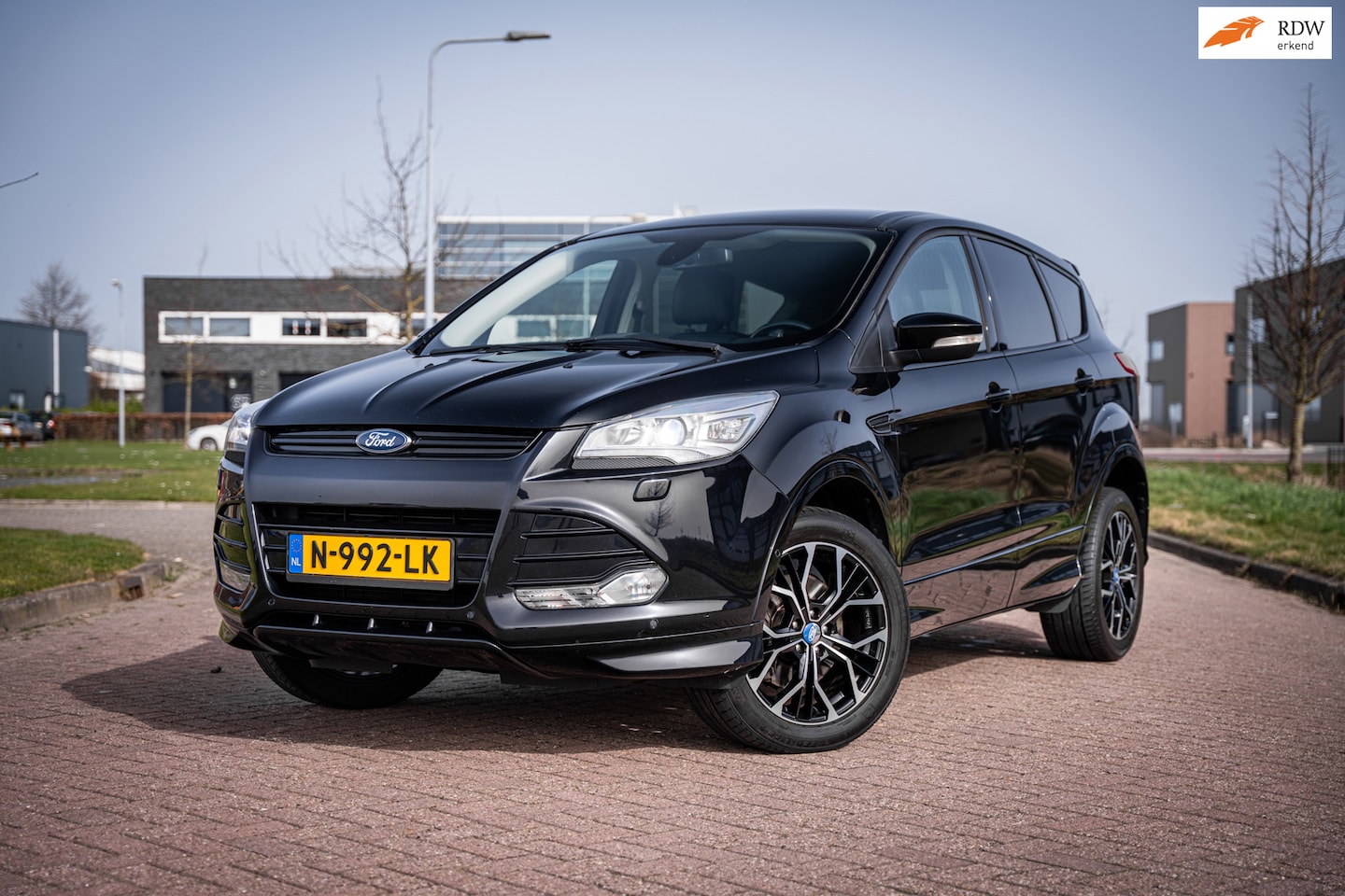 Ford Kuga - 1.5 Titanium Plus 4WD 1.5 Titanium Plus 4WD - AutoWereld.nl
