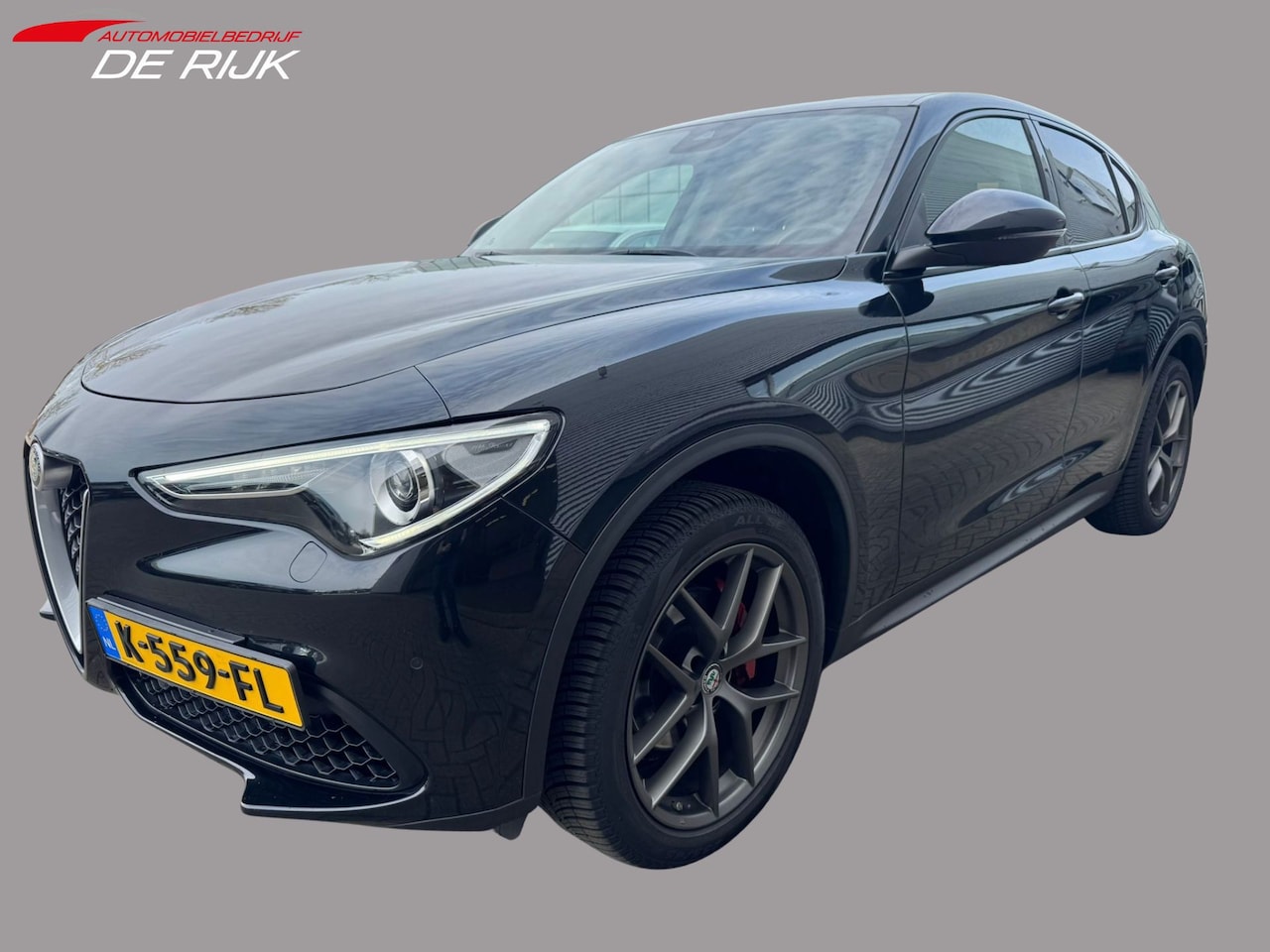 Alfa Romeo Stelvio - 2.0 T AWD Super | Leder, Navi, Stoelverw., Climate, Cruise, El. Achterklep | Goed onderhou - AutoWereld.nl
