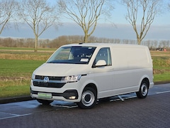 Volkswagen Transporter - 2.0 TDI L2H1 150Pk Airco Automaat Achterdeuren Euro6