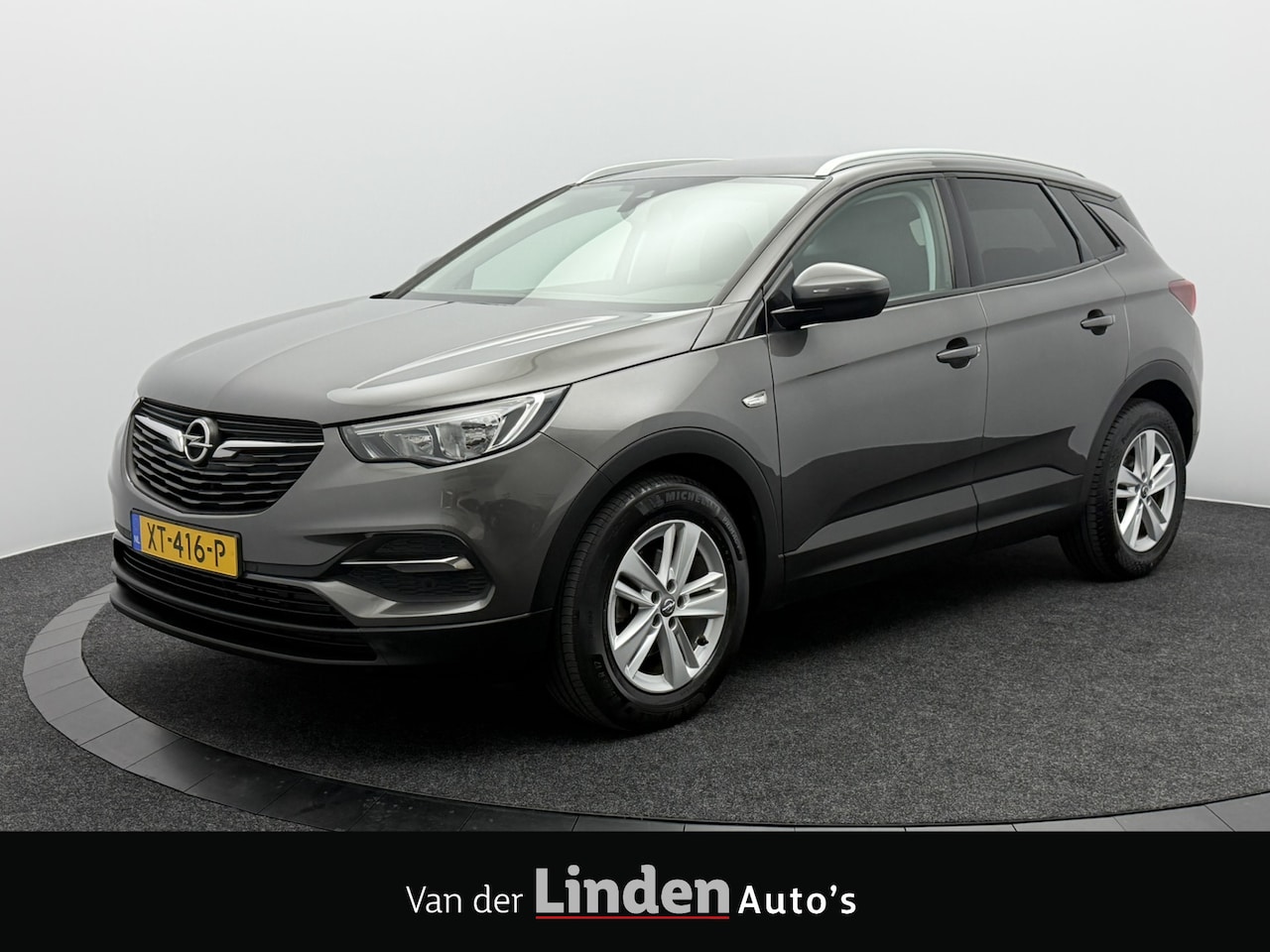 Opel Grandland X - 1.2 Turbo Business + | Trekhaak | Camera | Navigatie | Carplay&Android - AutoWereld.nl