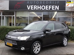 Mitsubishi Outlander - 2.0 PHEV Instyle+ - PANORAMADAK - CLIMATE CONTROL - NAVIGATIE - LANE ASSIST - STOELVERWARM