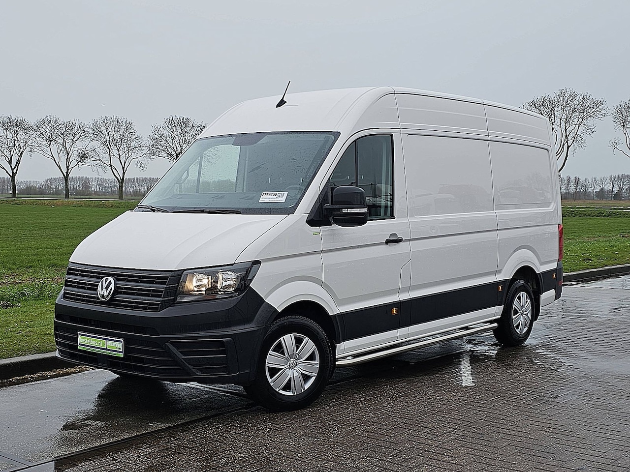 Volkswagen Crafter - 35 2.0 TDI L3H3 Airco Camera Carplay Euro6 3 Zits 140 PK! - AutoWereld.nl