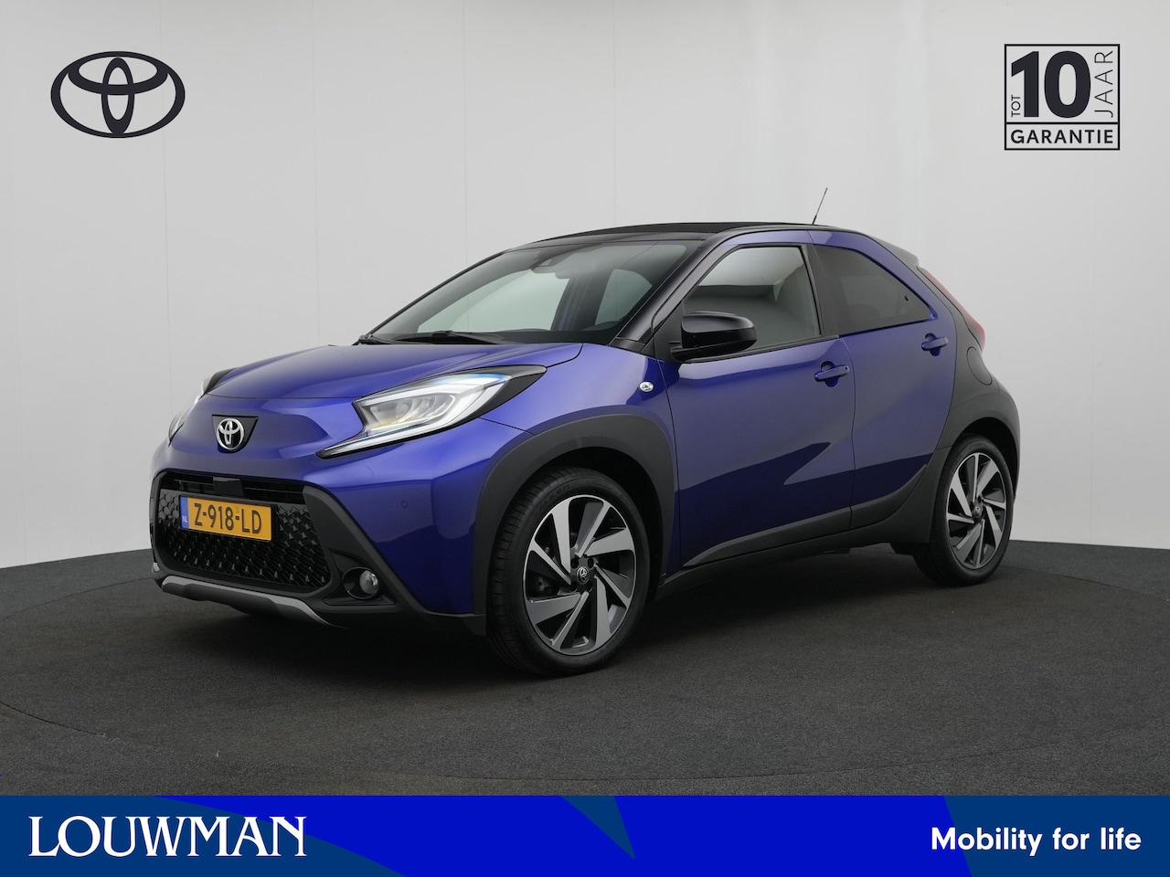 Toyota Aygo X - 1.0 VVT-i S-CVT Envy | Cabriodak | Parkeersensoren v+a | Navigatie | - AutoWereld.nl