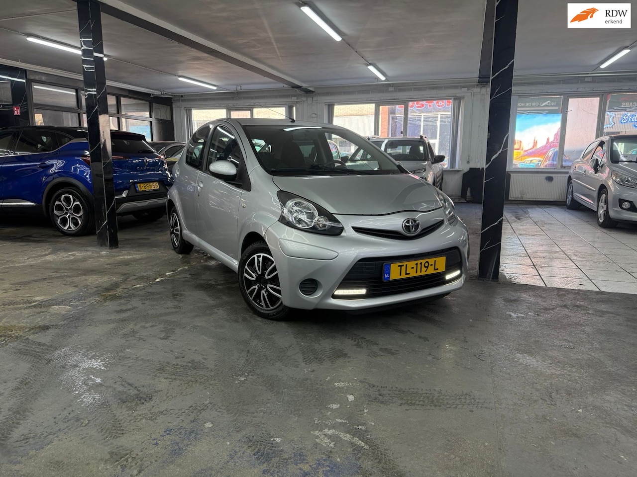 Toyota Aygo - 1.0 VVT-i Aspiration Automaat | Navigatie | Airco - AutoWereld.nl
