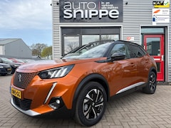 Peugeot e-2008 - EV GT 50 kWh -SOH 95.75%-3 FASE-OPEN DAK-KEYLESS-LICHTMETALEN VELGEN-2 TONE LAK-LED-HALF L