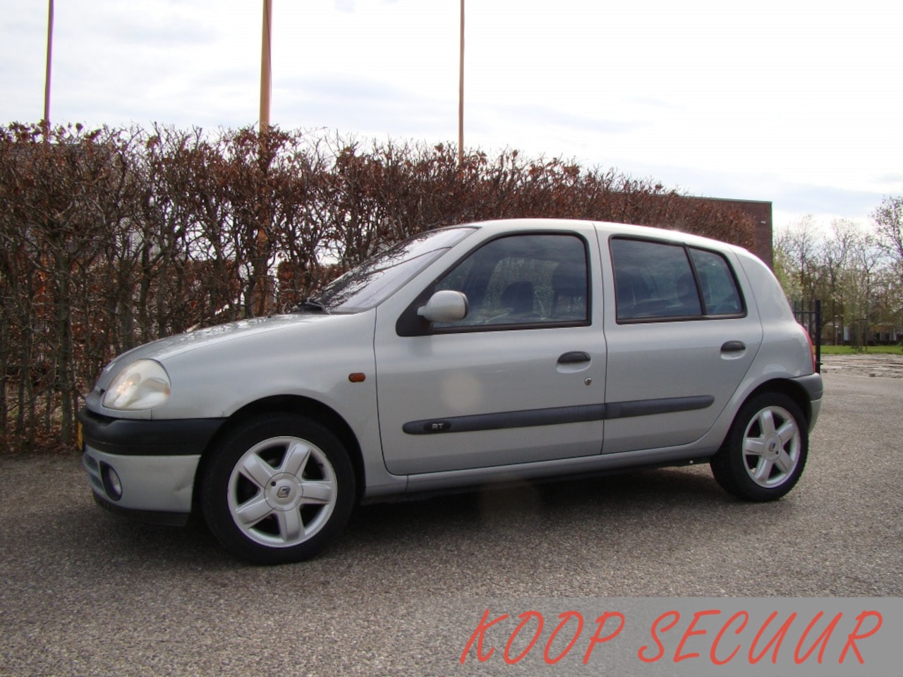 Renault Clio - 1.2-16V RT 1.2-16V RT - AutoWereld.nl