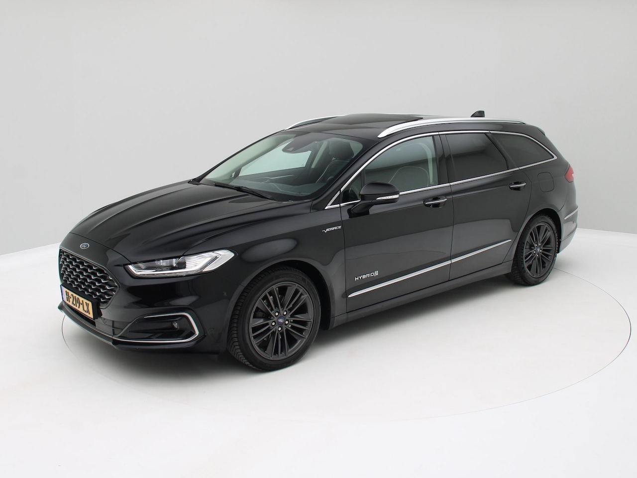 Ford Mondeo Wagon - 2.0 IVCT HEV Vignale Prem. Comf.X-Pack Panorama Bomvol! Origineel NL - AutoWereld.nl