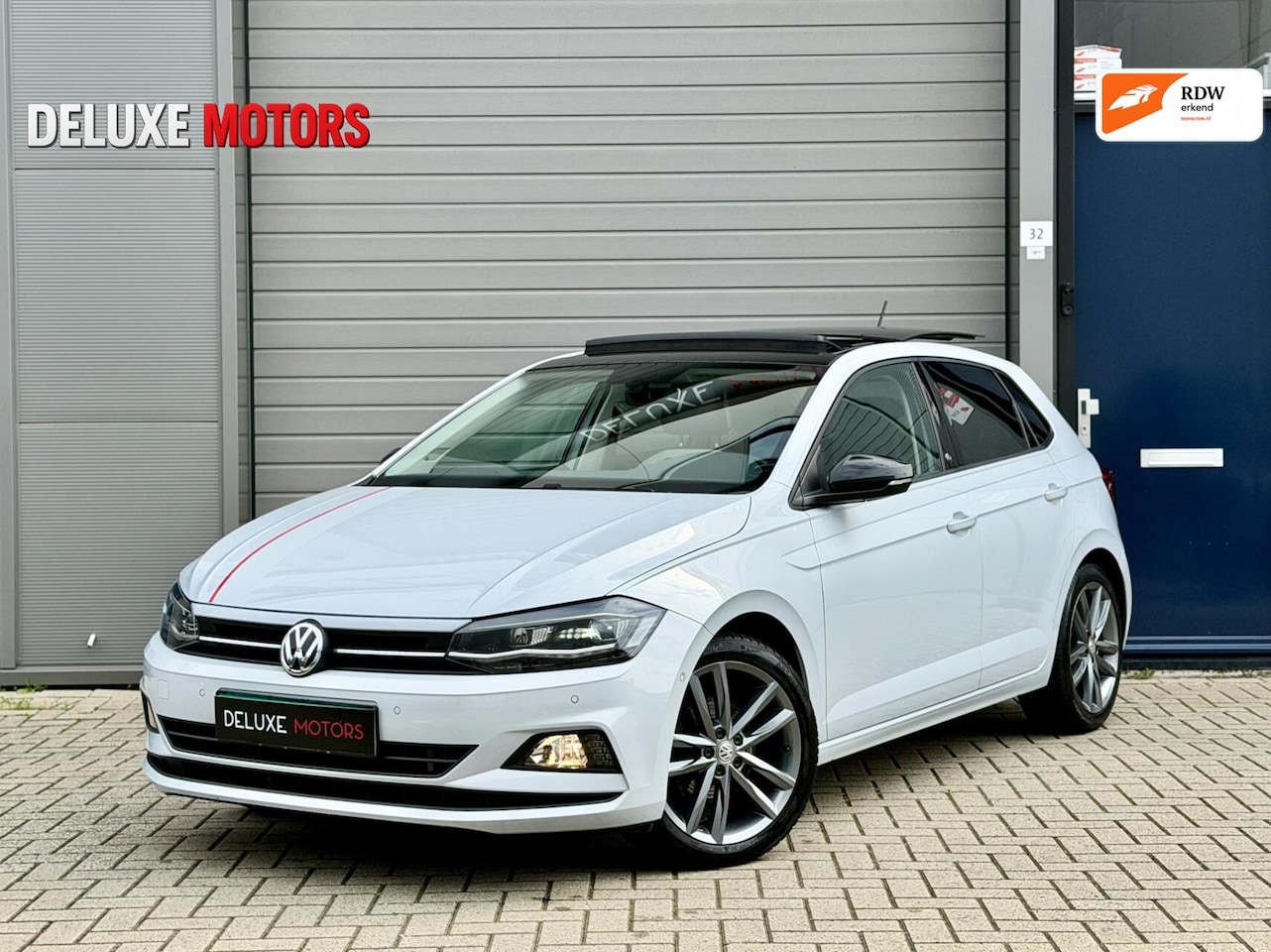 Volkswagen Polo - 1.0 TSI Beats DSG Pano|Keyless|Camera|ACC - AutoWereld.nl