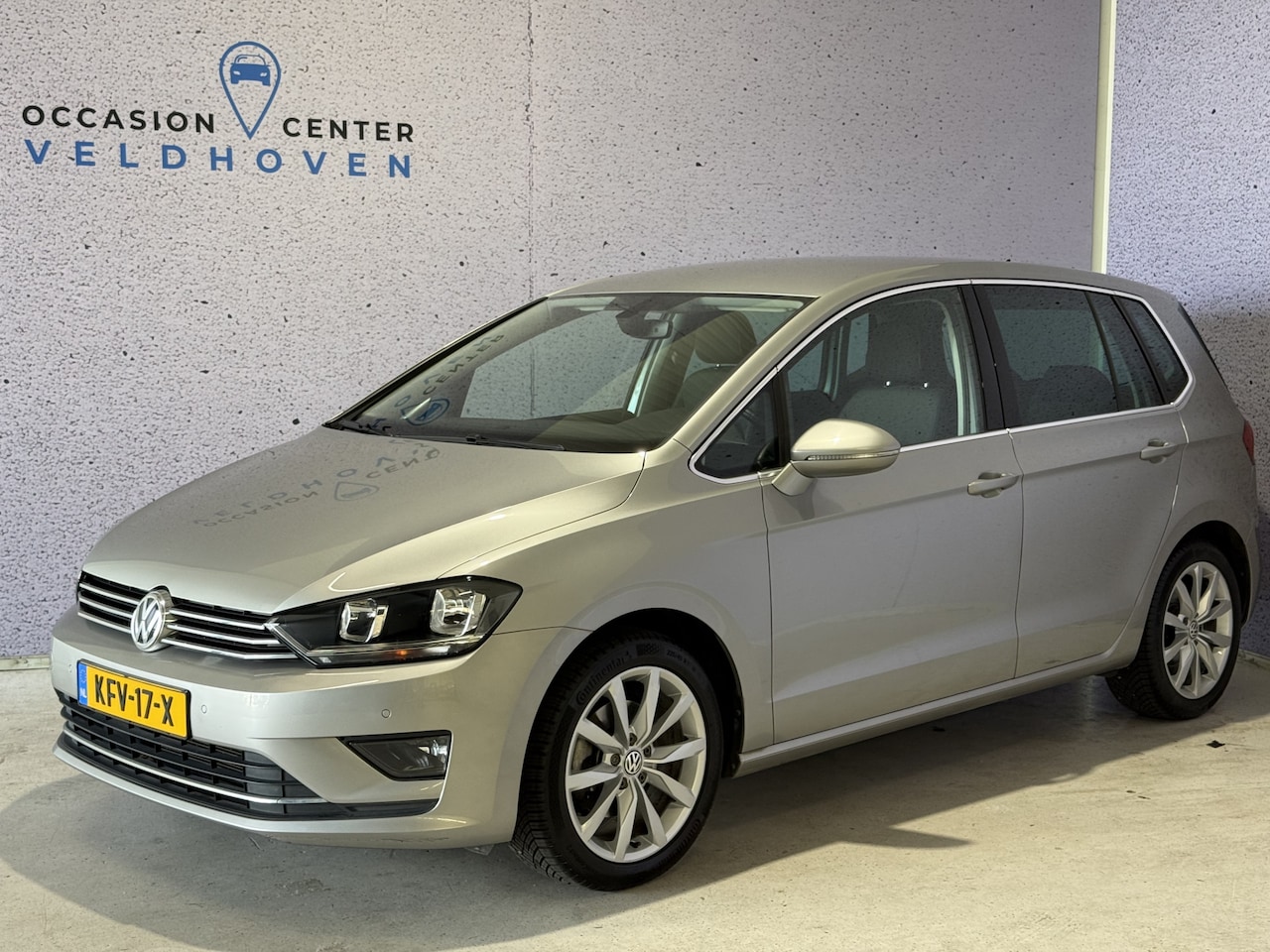 Volkswagen Golf Sportsvan - 1.4 TSI DSG Highline // DEALERONDERHOUDEN // - AutoWereld.nl