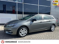 Opel Astra Sports Tourer - 1.2 Edition / camera / navigatie / trekhaak