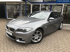 BMW 5-serie Touring - 520i Executive M PAKKET automaat/navigatie/sportstoelen