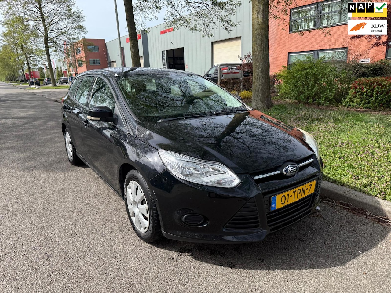 Ford Focus Wagon - 1.6 TI-VCT Lease Trend 1.6 TI-VCT Lease Trend - AutoWereld.nl