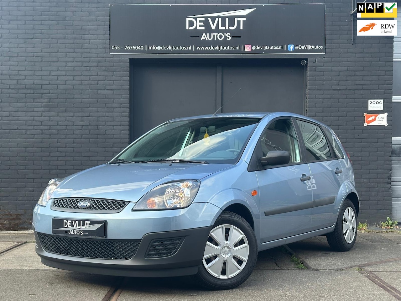 Ford Fiesta - 1.3-8V Cool & Sound | Airco | Elek Raam | Radio Cd Speler | Stuurbekrachtiging | - AutoWereld.nl