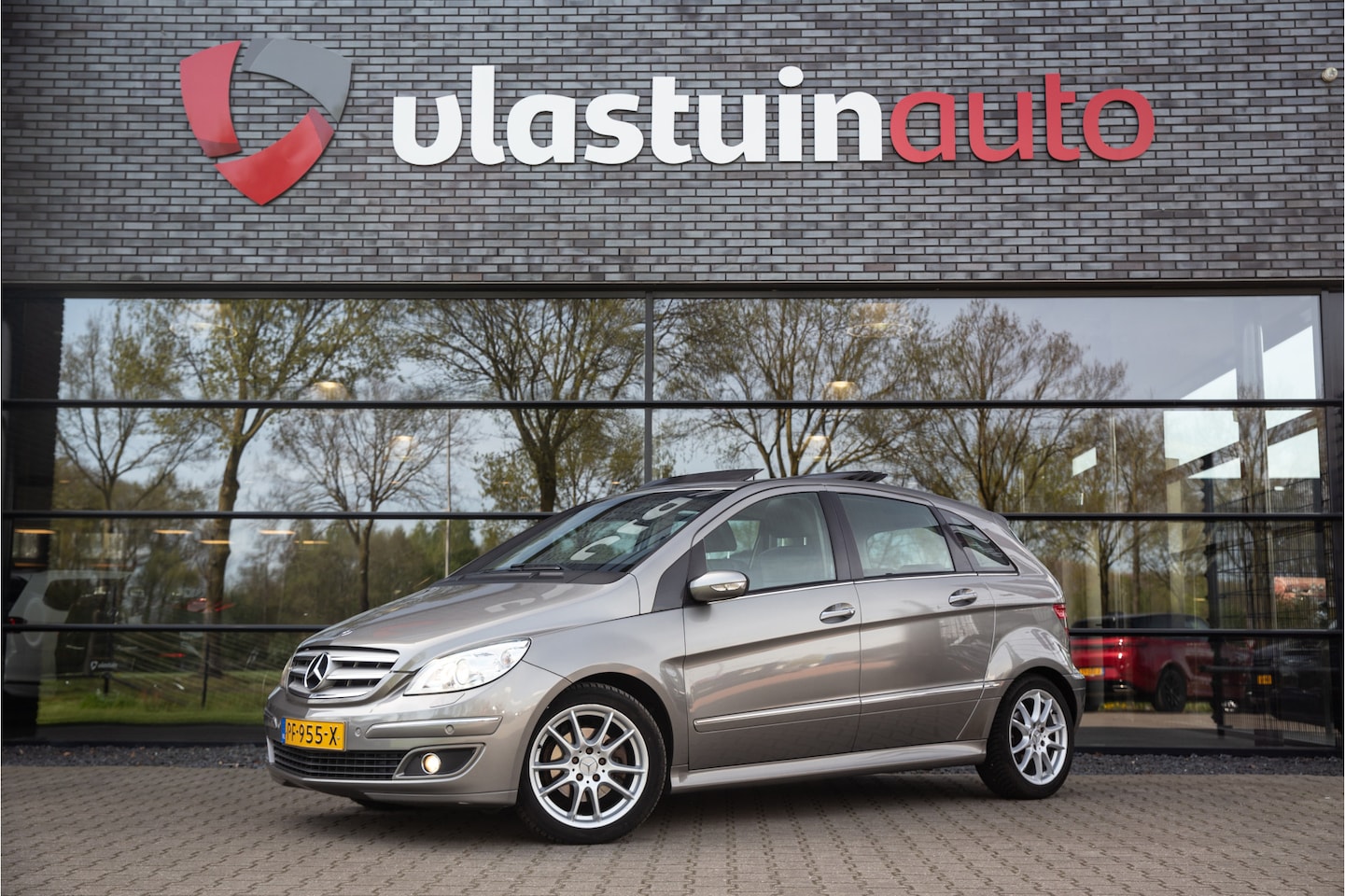 Mercedes-Benz B-klasse - 200 Turbo 200 Turbo , Panoramadak, Trekhaak, - AutoWereld.nl