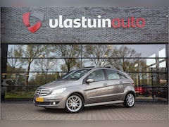 Mercedes-Benz B-klasse - 200 Turbo , Panoramadak, Trekhaak,