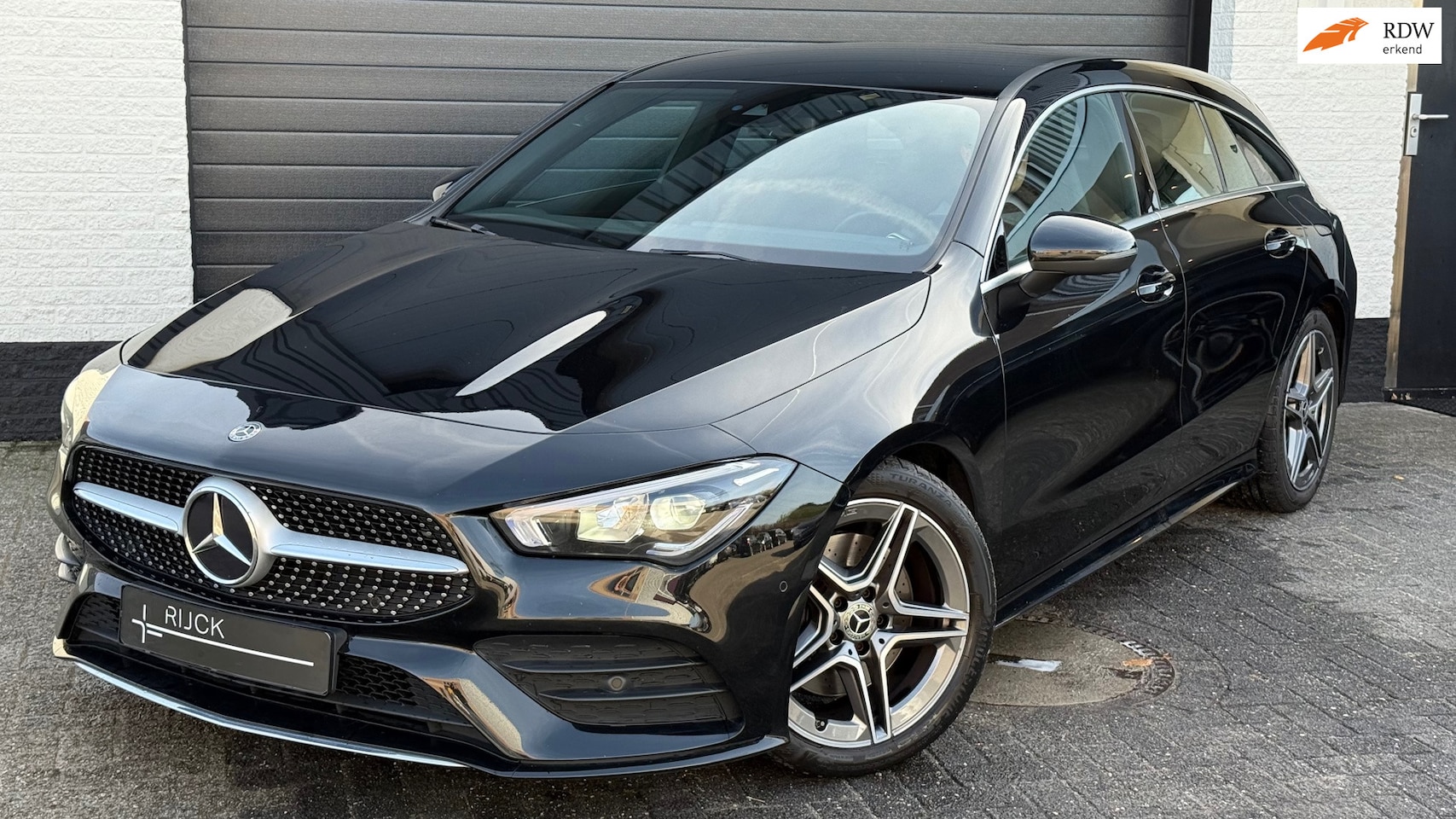 Mercedes-Benz CLA-klasse Shooting Brake - 200 AMG | Stoelverw| CarPlay | Sfeer | Dealer OH - AutoWereld.nl