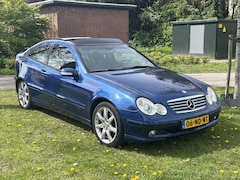 Mercedes-Benz C-klasse Sportcoupé - 3.2 C320 AUT VOL OPTIES