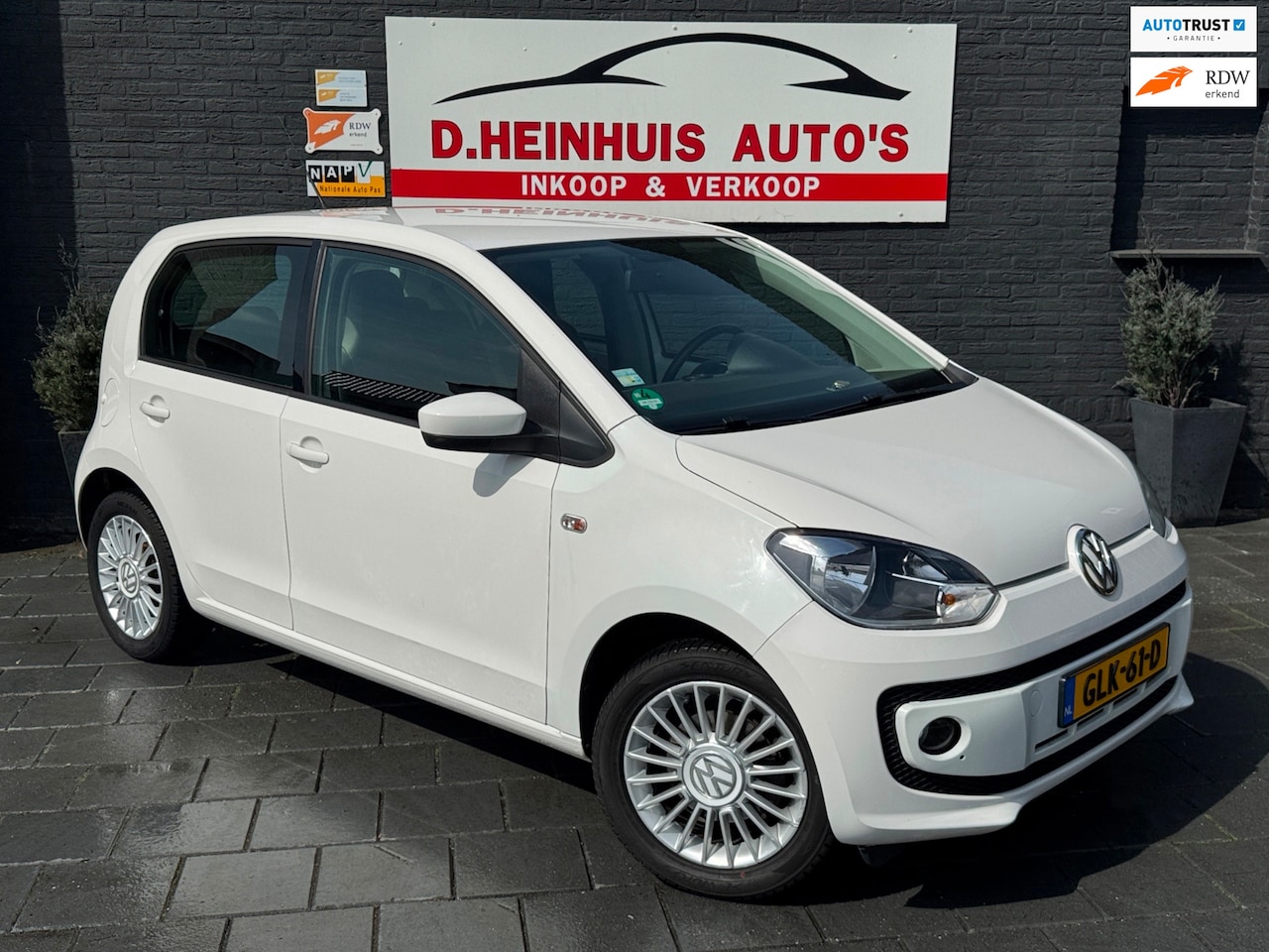 Volkswagen Up! - 1.0 move up! 5DRS AIRCO - AutoWereld.nl
