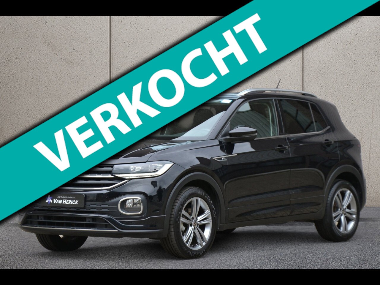 Volkswagen T-Cross - 1.0 TSI R-Line Automaat | Navigatie | ACC | Achteruitrijcamera - AutoWereld.nl