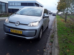 Volkswagen Up! - 1.0 BMT MOVE UP