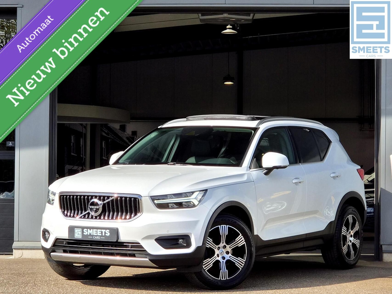 Volvo XC40 - 1.5 T3 Inscription Automaat 1e Eig|Leer|Pano|H/K - AutoWereld.nl