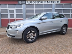 Volvo XC60 - 2.0 D4 FWD 181 Pk Momentum Leder Nav Stoelverw. Pdc