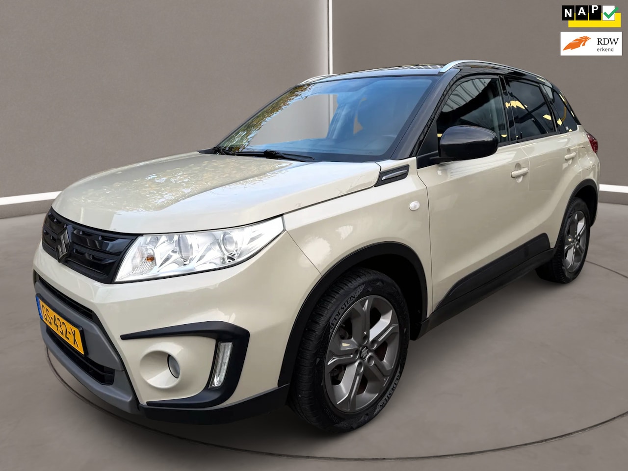 Suzuki Vitara - 1.6 Exclusive 120 Pk Automaat Airco Navi Airco Camera 128 dkm Nap 2e Eig. - AutoWereld.nl